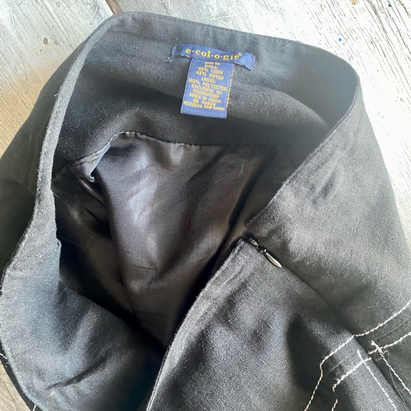 Bohemian linen and rayon size 10 a-lined linen and rayon skirt. - Picture 6 of 7